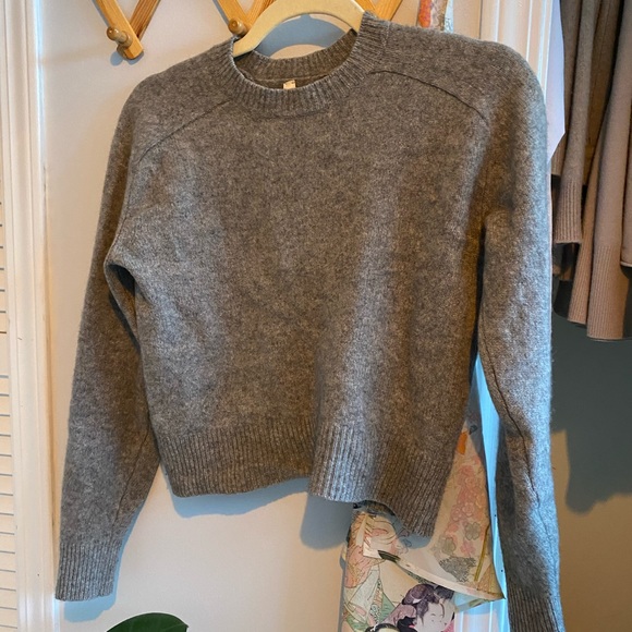 The Group by Babaton cashmere crew neck - Picture 2 of 5